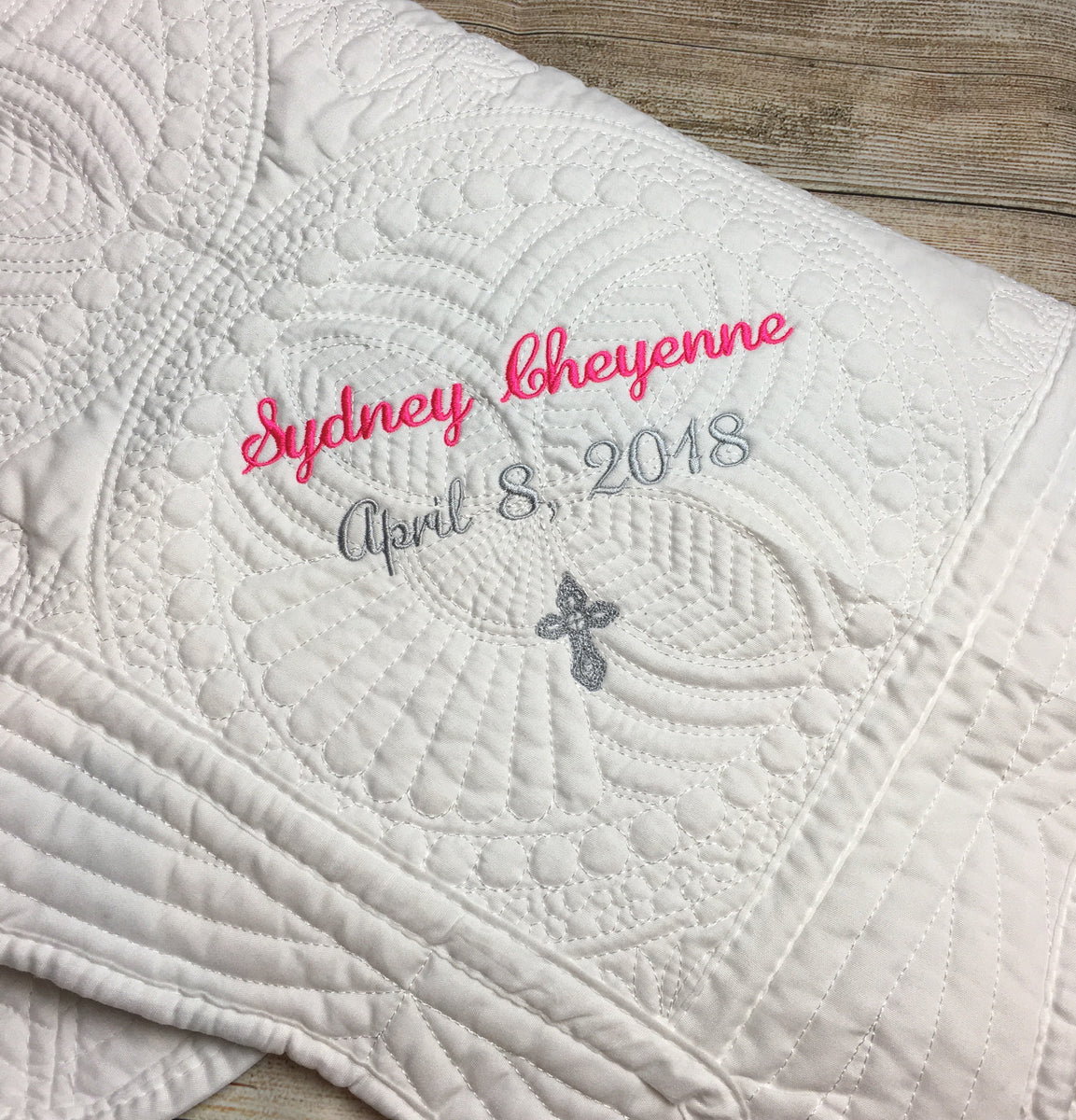 Personalized Baby Blanket Boy, Monogrammed Baby Quilt, Baptism Quilt, good Monogrammed Quilt for Boys Monogram Blanket, Baptism Gift, Crucifix