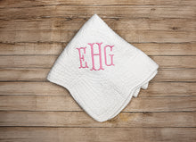 Personalized Infant Blankets: Soft Crib Quilt With Monogram