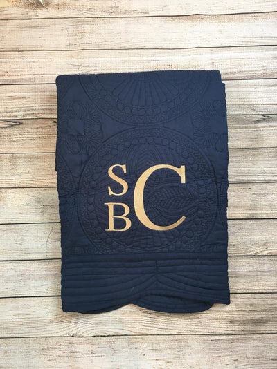 Embroidered baby quilt boy, Baby blanket personalized girl, Crib quilt, Nursery monogrammed baby boy, Security blanket.